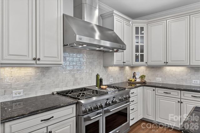 845 Wandering Way Drive, Waxhaw, NC 28173