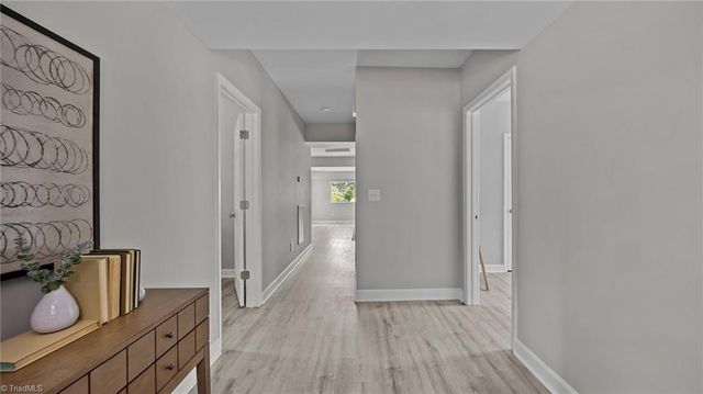 505 HAWFIELDS Road, Mebane, NC 27302