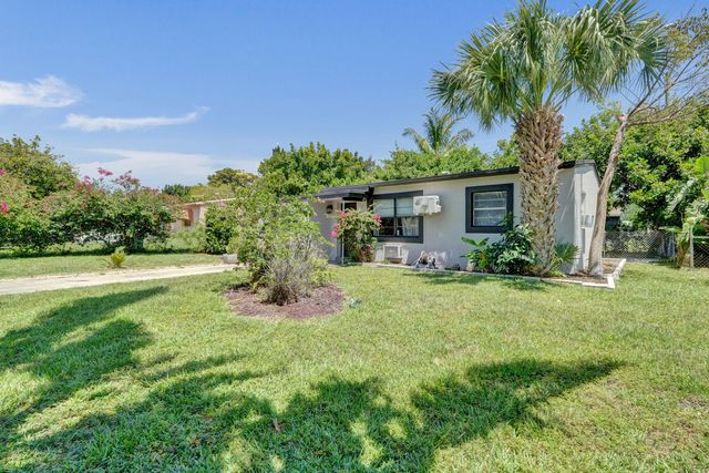 1465 NE 27th Street, Pompano Beach, FL 33064