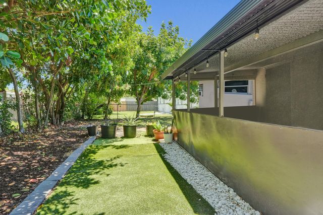 1465 NE 27th Street, Pompano Beach, FL 33064