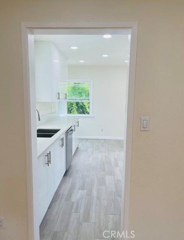 1422 Spazier Avenue, Glendale, CA 91201