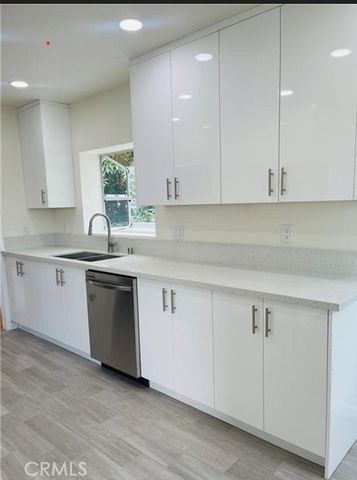 1422 Spazier Avenue, Glendale, CA 91201
