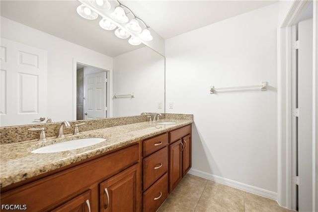 1502 SE 33rd ST, Cape Coral, FL 33904