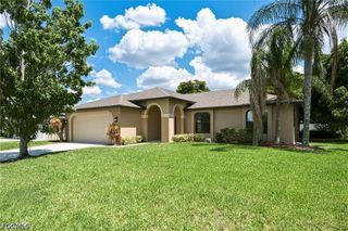 1502 SE 33rd ST, Cape Coral, FL 33904