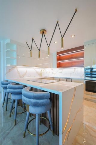 550 AVE DE LA CONSTITUCION 1408, San Juan, PR 00901