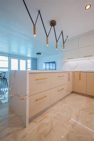 550 AVE DE LA CONSTITUCION 1408, San Juan, PR 00901