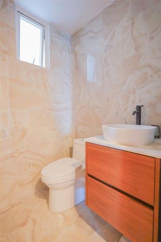 550 AVE DE LA CONSTITUCION 1408, San Juan, PR 00901