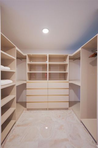 550 AVE DE LA CONSTITUCION 1408, San Juan, PR 00901