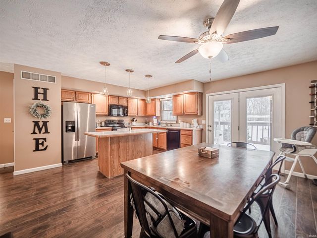 1406 Crescent Court, Evansville, IN 47712