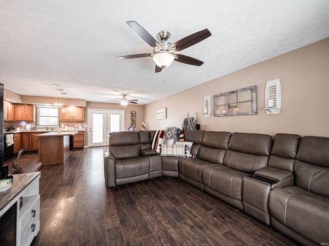 1406 Crescent Court, Evansville, IN 47712