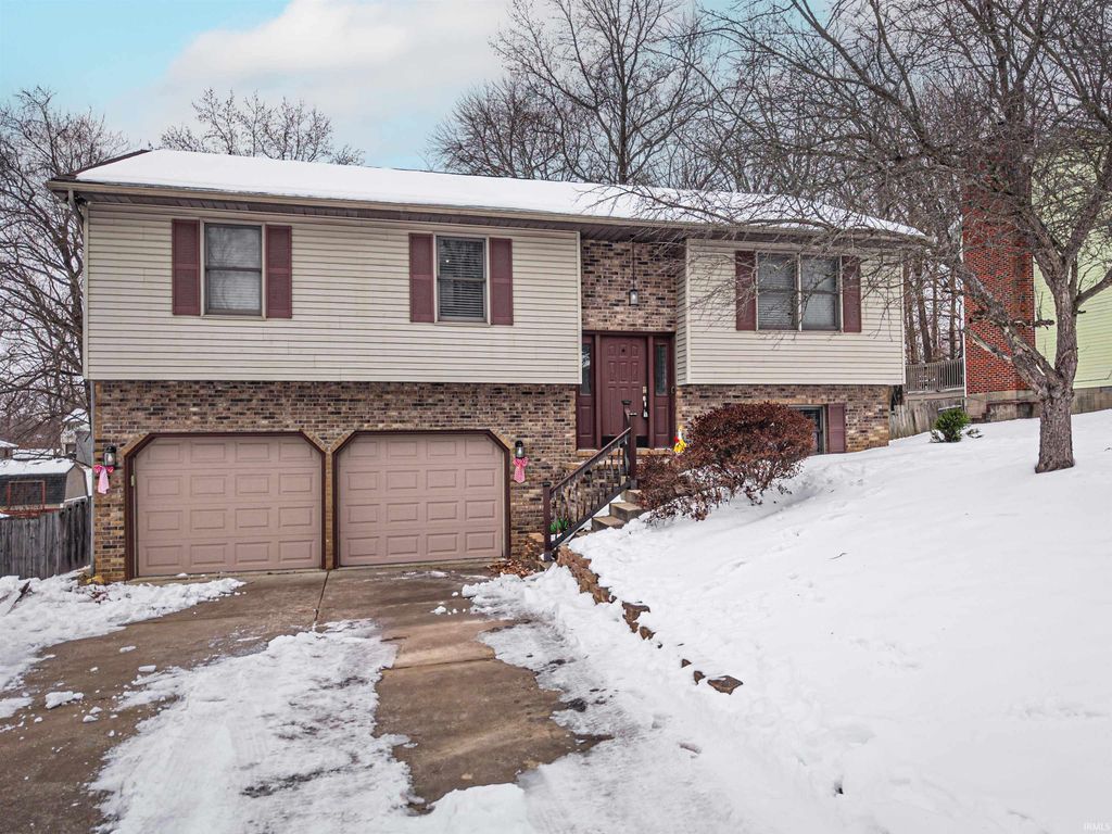 1406 Crescent Court, Evansville, IN 47712
