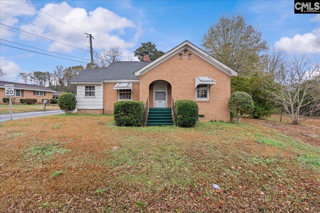 303 Drayton Street, Newberry, SC 29108