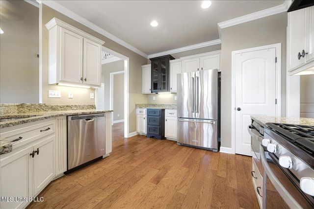 7357 Stone Garden Drive, Olive Branch, MS 38654