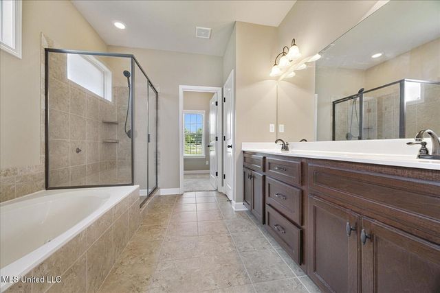 7357 Stone Garden Drive, Olive Branch, MS 38654
