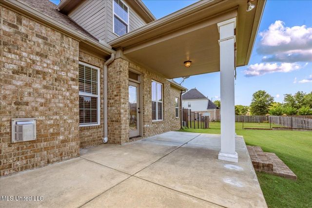 7357 Stone Garden Drive, Olive Branch, MS 38654