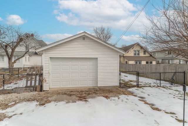 228 Shaw Street, Plainfield, IN 46168