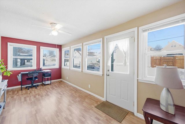 7026 W Dreyer PLACE, West Allis, WI 53219