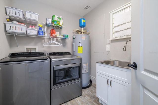 261 MINORCA BEACH WAY 201, New Smyrna Beach, FL 32169