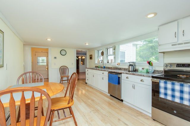 493 Clinton Street, Concord, NH 03301