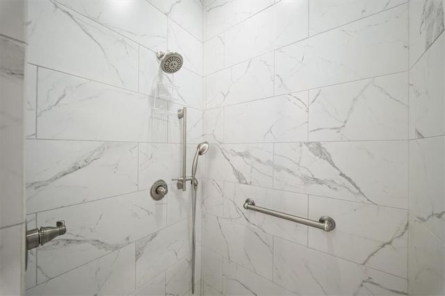 6210 Pristine Drive, Cumming, GA 30040
