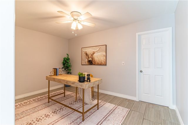 9784 Poplar Avenue, Fontana, CA 92335