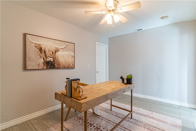 9784 Poplar Avenue, Fontana, CA 92335