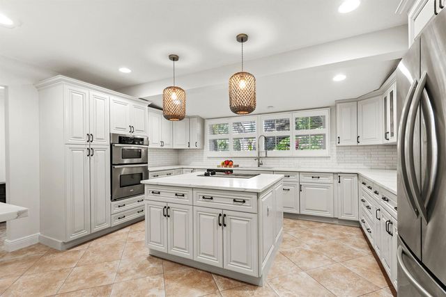 602 N Atlantic Drive, Lantana, FL 33460