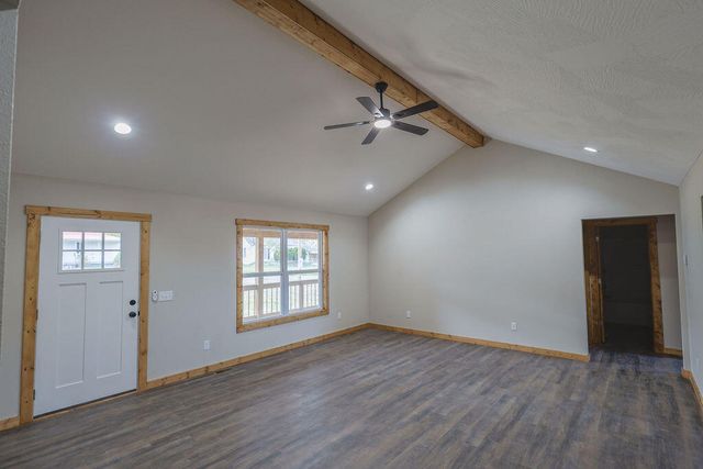 330 S Long Avenue, Hartville, MO 65667