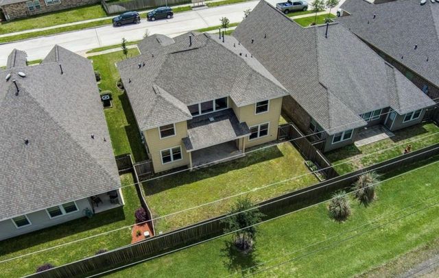 431 American Black Bear Drive, Crosby, TX 77532