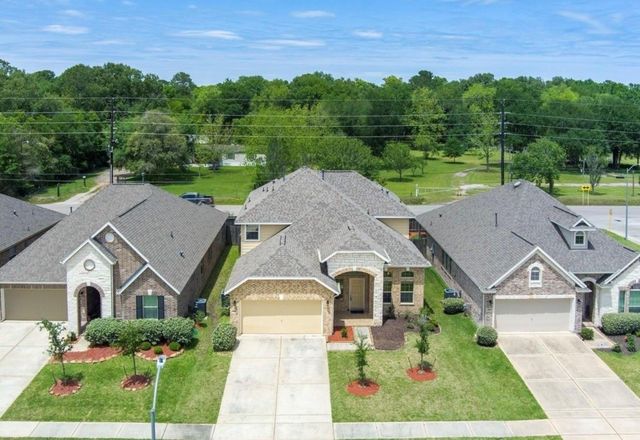 431 American Black Bear Drive, Crosby, TX 77532