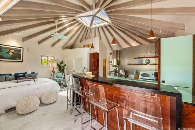 4745 Aukai Avenue, Honolulu, HI 96816