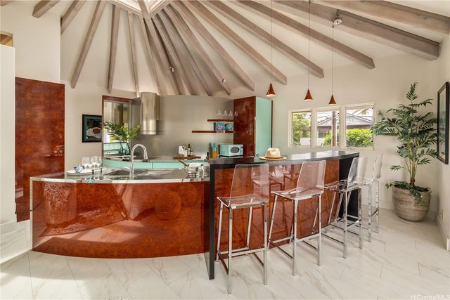 4745 Aukai Avenue, Honolulu, HI 96816