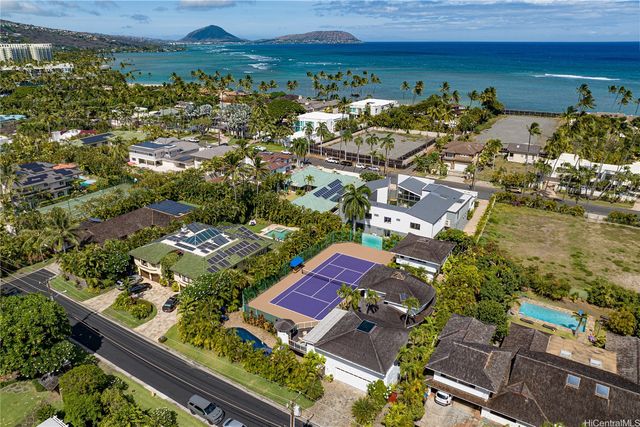 4745 Aukai Avenue, Honolulu, HI 96816