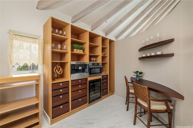 4745 Aukai Avenue, Honolulu, HI 96816