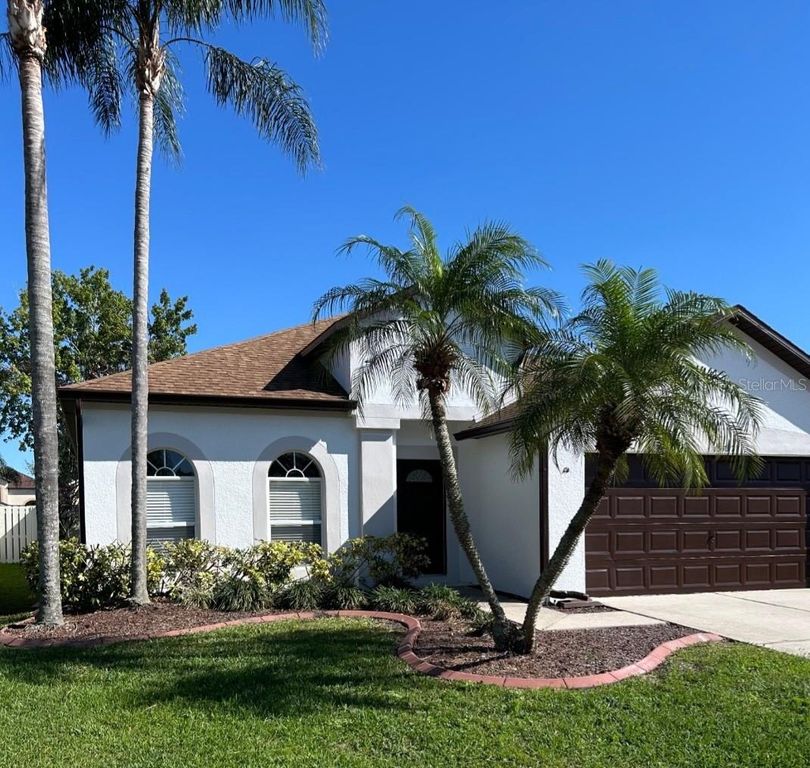 13757 HUNTWICK DRIVE, Orlando, FL 32837