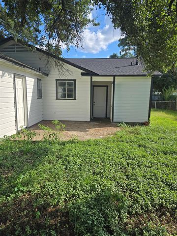 117 Treasure Drive, Houston, TX 77076