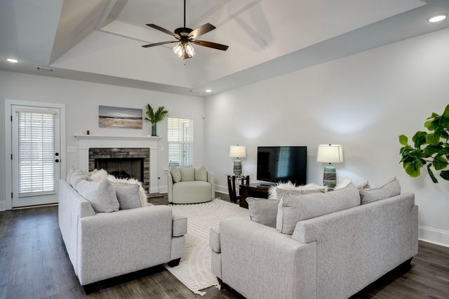 323 Bonhill Street, North Augusta, SC 29860