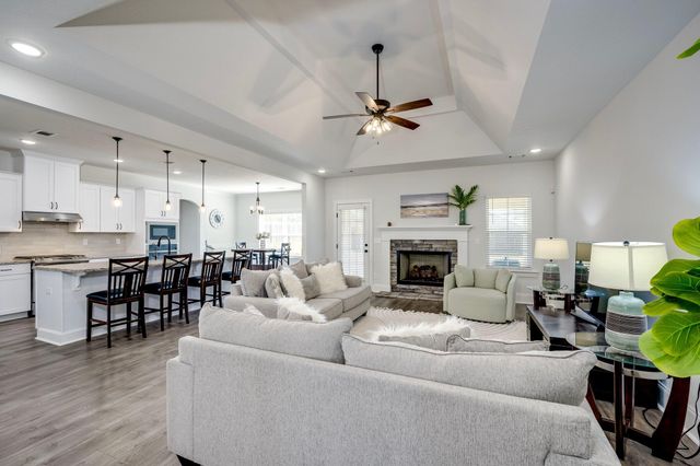 323 Bonhill Street, North Augusta, SC 29860