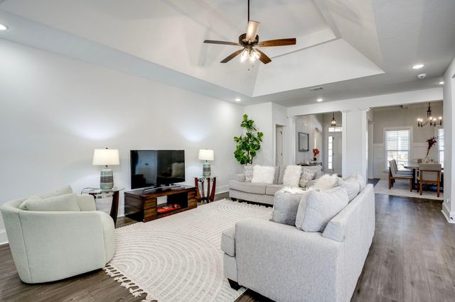 323 Bonhill Street, North Augusta, SC 29860