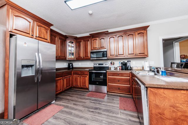 103 June Crest Court, Byron, GA 31008