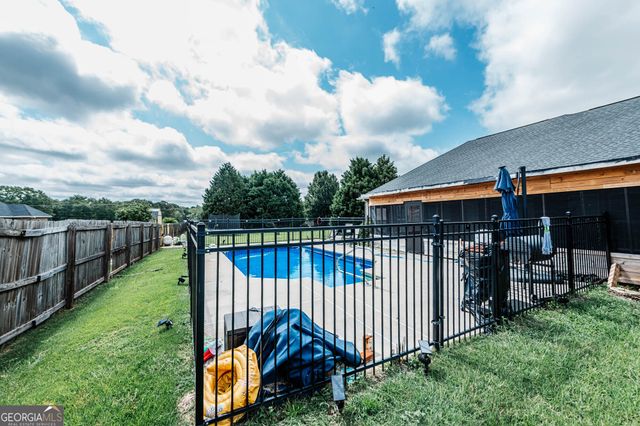 103 June Crest Court, Byron, GA 31008