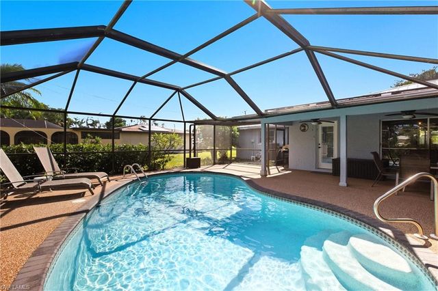 5205 York CT, Cape Coral, FL 33904