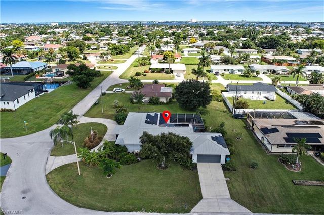5205 York CT, Cape Coral, FL 33904