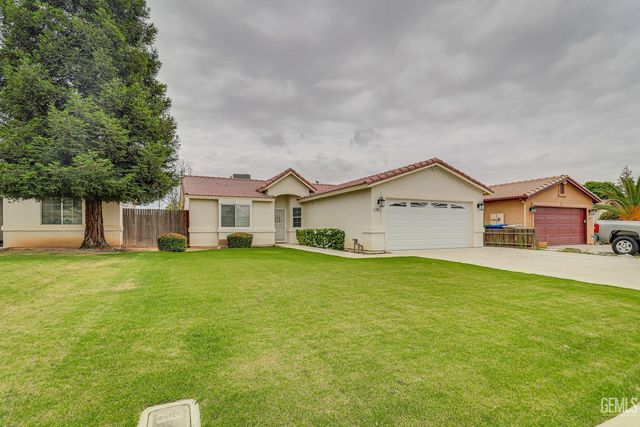 261 Tanner Michael Drive, Bakersfield, CA 93308