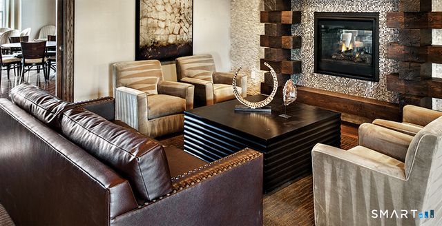 1025 Country View Road 1025, Danbury, CT 06810