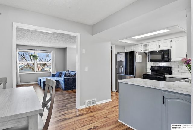 403 Garden Avenue, Bellevue, NE 68005