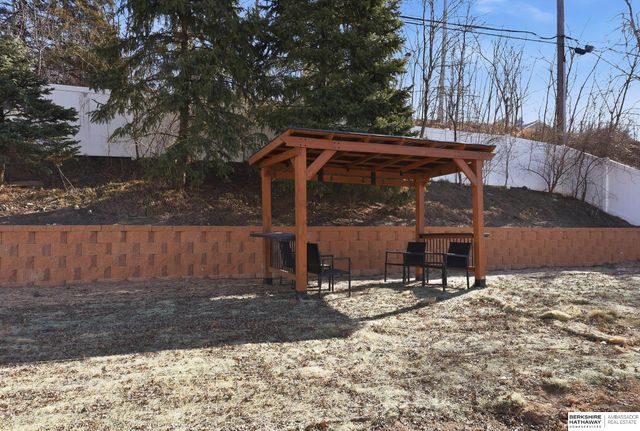 403 Garden Avenue, Bellevue, NE 68005