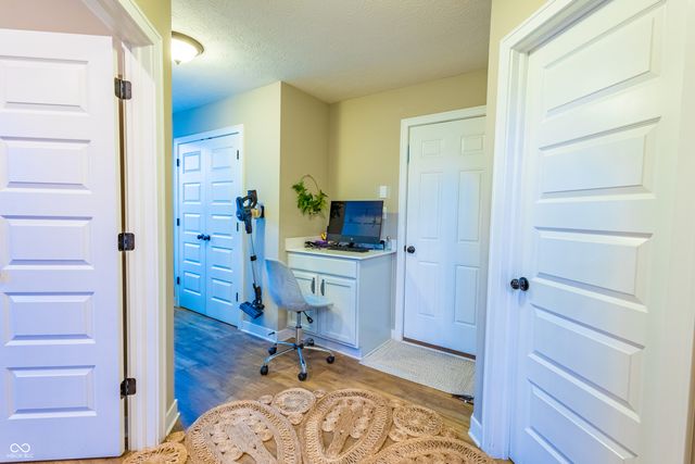 4061 Secretariat Lane, Bargersville, IN 46106