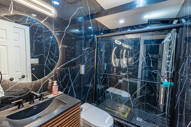 4061 Secretariat Lane, Bargersville, IN 46106