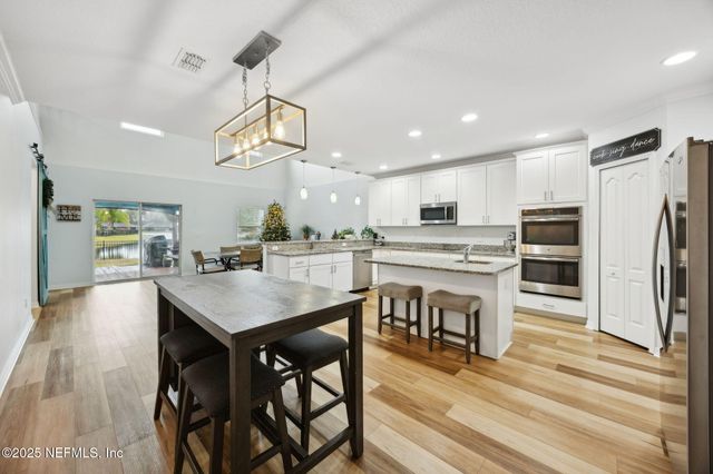 77224 LUMBER CREEK Boulevard, Yulee, FL 32097